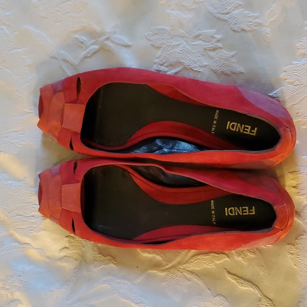 Fendi Pink/Lavender Suede Flats Size 9.5